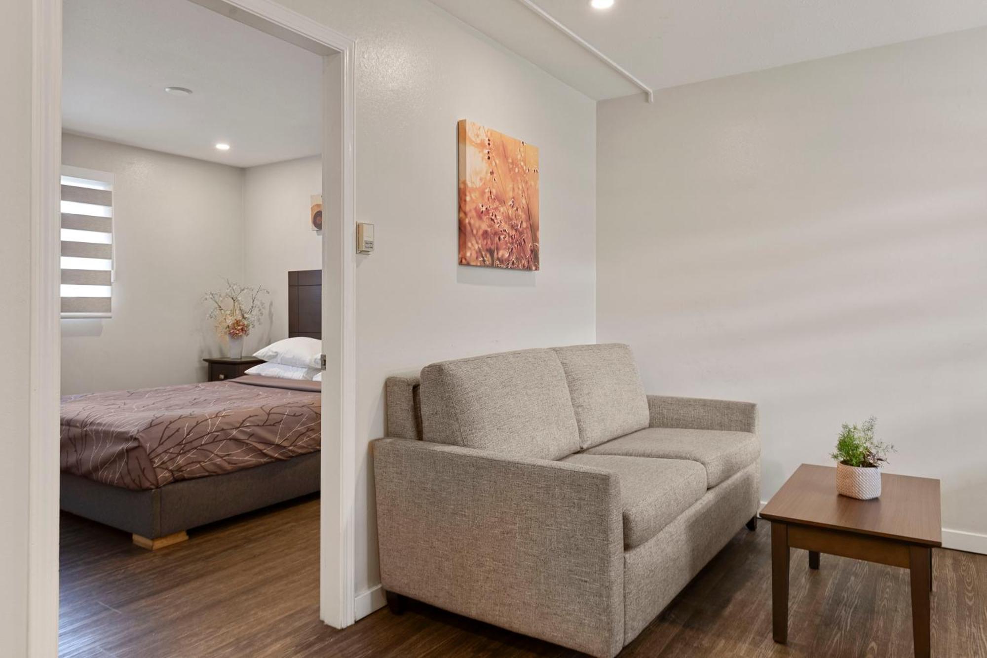 Oasis Inn Kelowna Ngoại thất bức ảnh